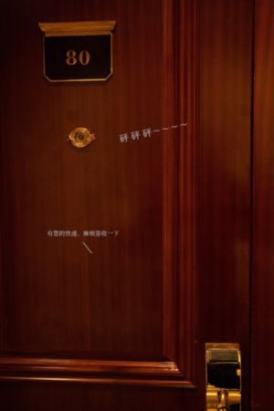 欧美婚纱款式照片图片_720手机在线观看