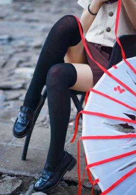 欧美尖头高跟短靴_BT磁力天堂在线观看高清